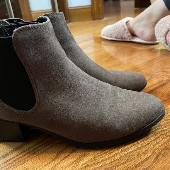 Booties - Picture 6 of 6